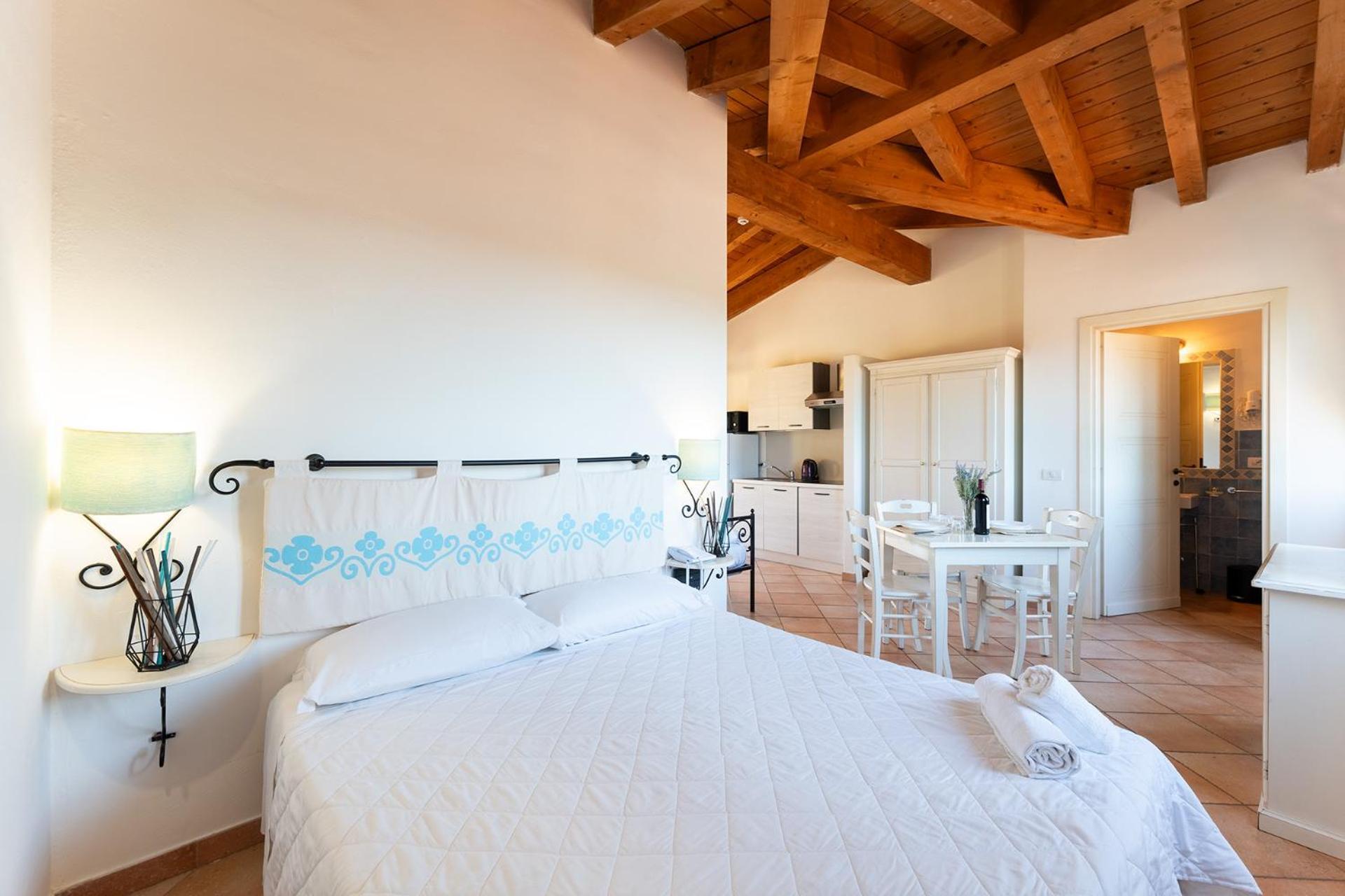 Residence Baia Dei Mirti Vignola Mare Exterior foto